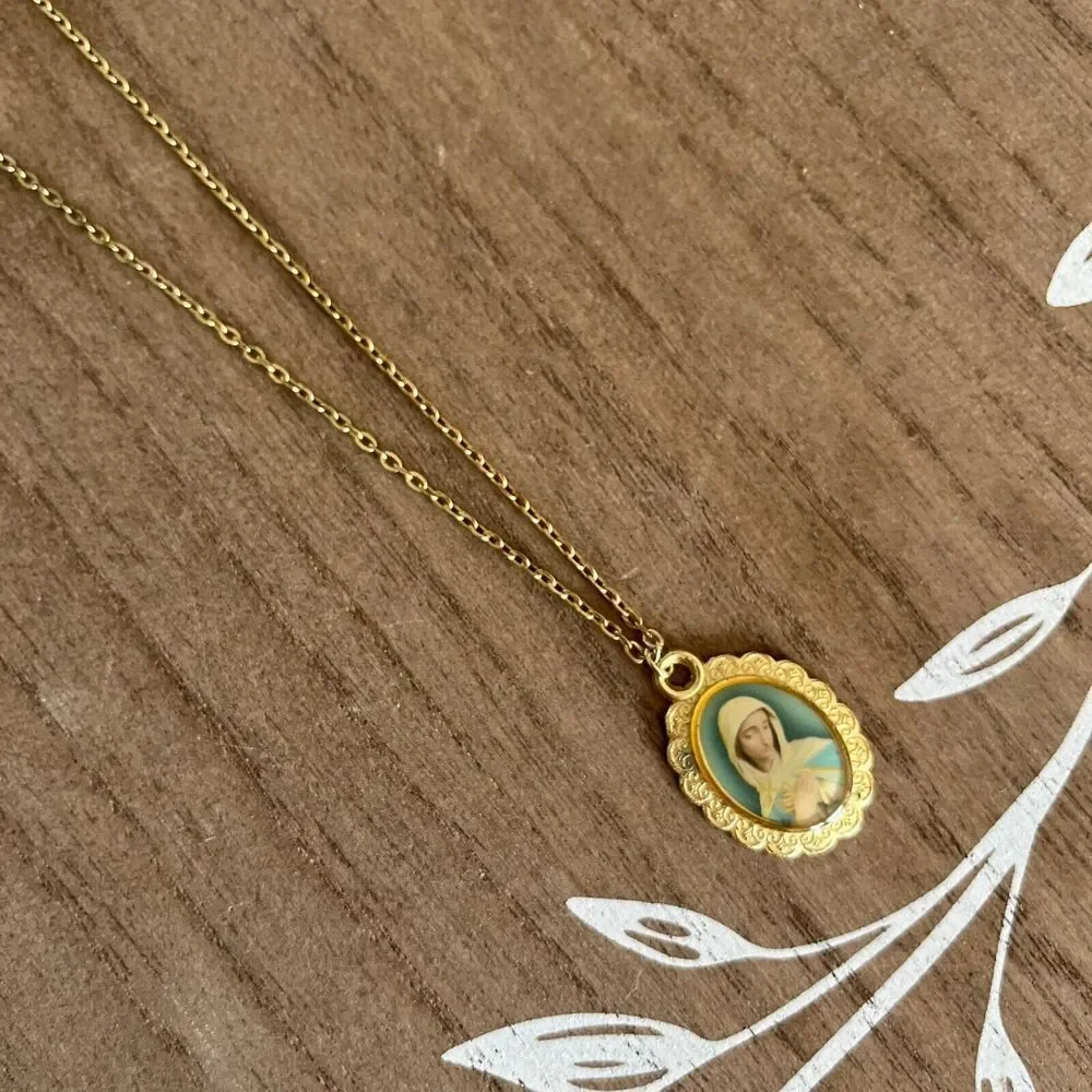 Our Lady Guadalupe Medal Gold Plated Pendant Chain Necklace Mexico Religious